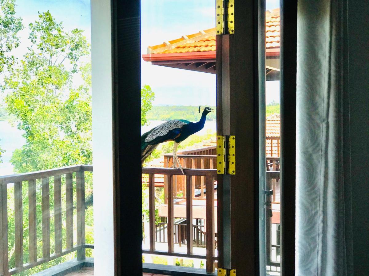 Ashansa Lagoon Resort Tangalle Exterior photo