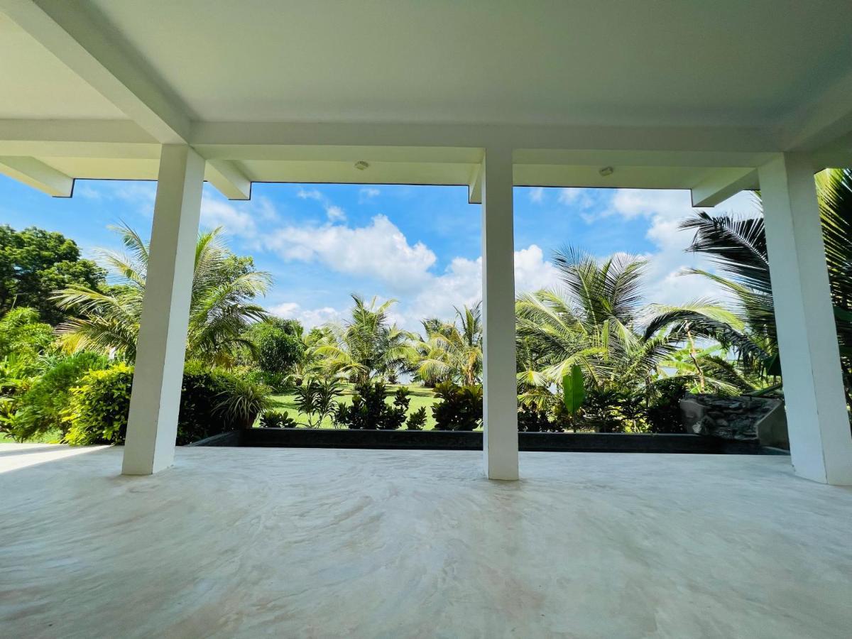 Ashansa Lagoon Resort Tangalle Exterior photo